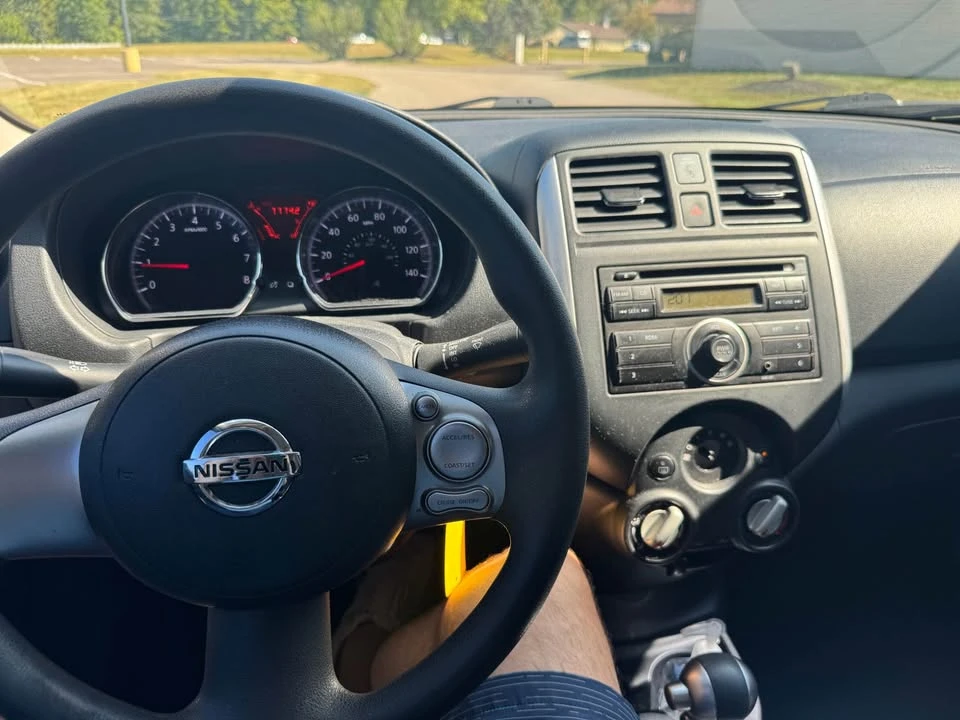 2014 Nissan Versa - Image 12 of 13