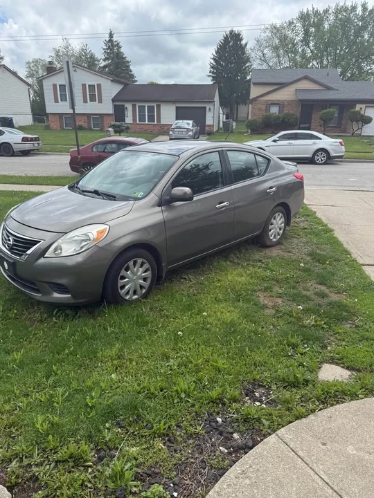 2014 Nissan Versa - Image 3 of 6