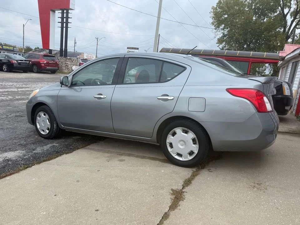 2014 Nissan Versa - Image 3 of 14