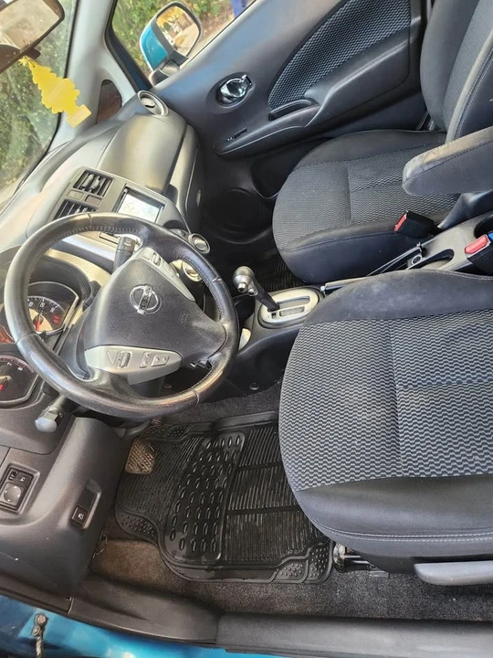 2014 Nissan Versa - Image 3 of 12