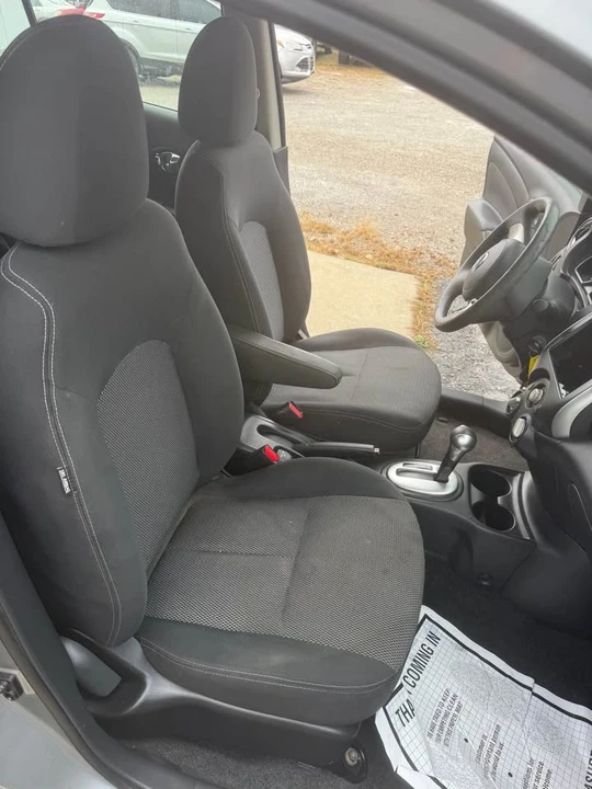 2014 Nissan Versa - Image 11 of 14