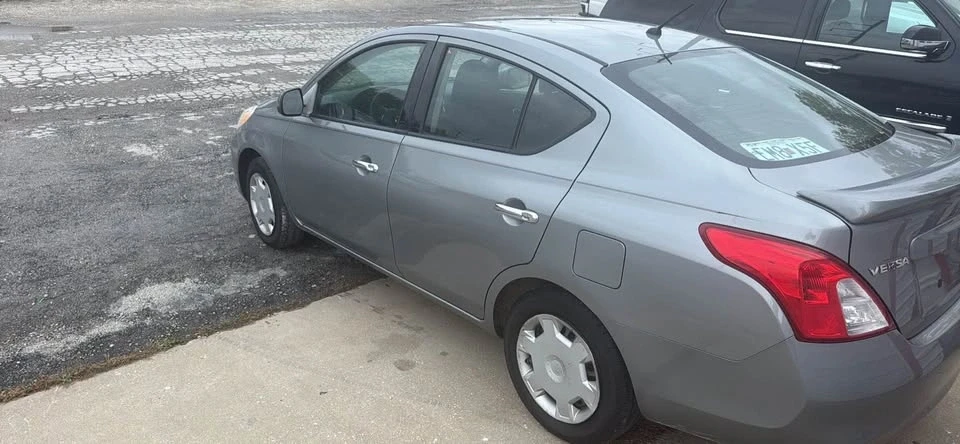 2014 Nissan Versa - Image 15 of 16