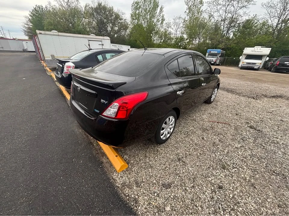 2014 Nissan Versa - Image 3 of 9