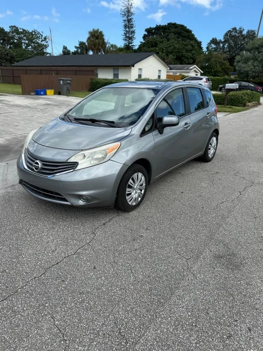 2014 Nissan Versa - Image 2 of 4