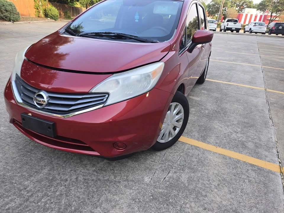 2014 Nissan Versa - Image 2 of 9