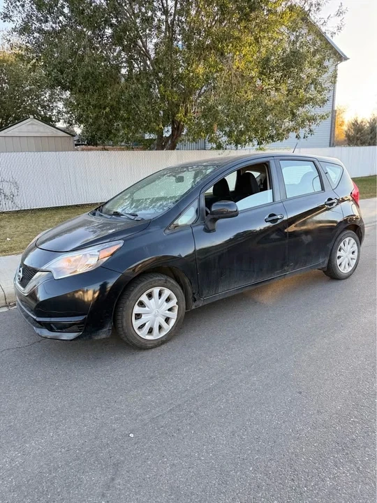 2014 Nissan Versa - Image 2 of 18
