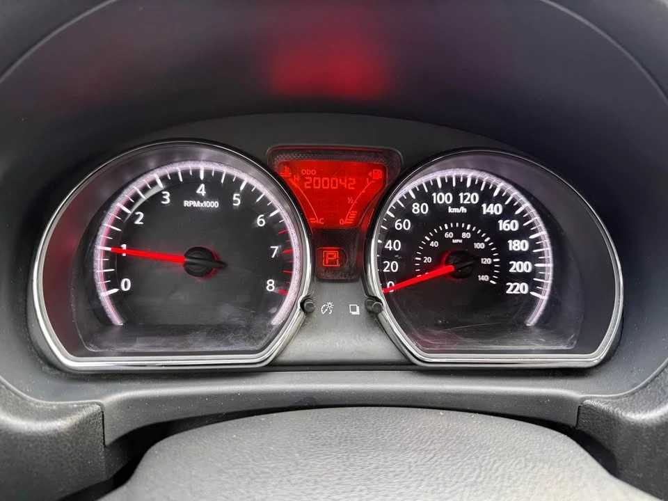 2014 Nissan Versa - Image 12 of 14