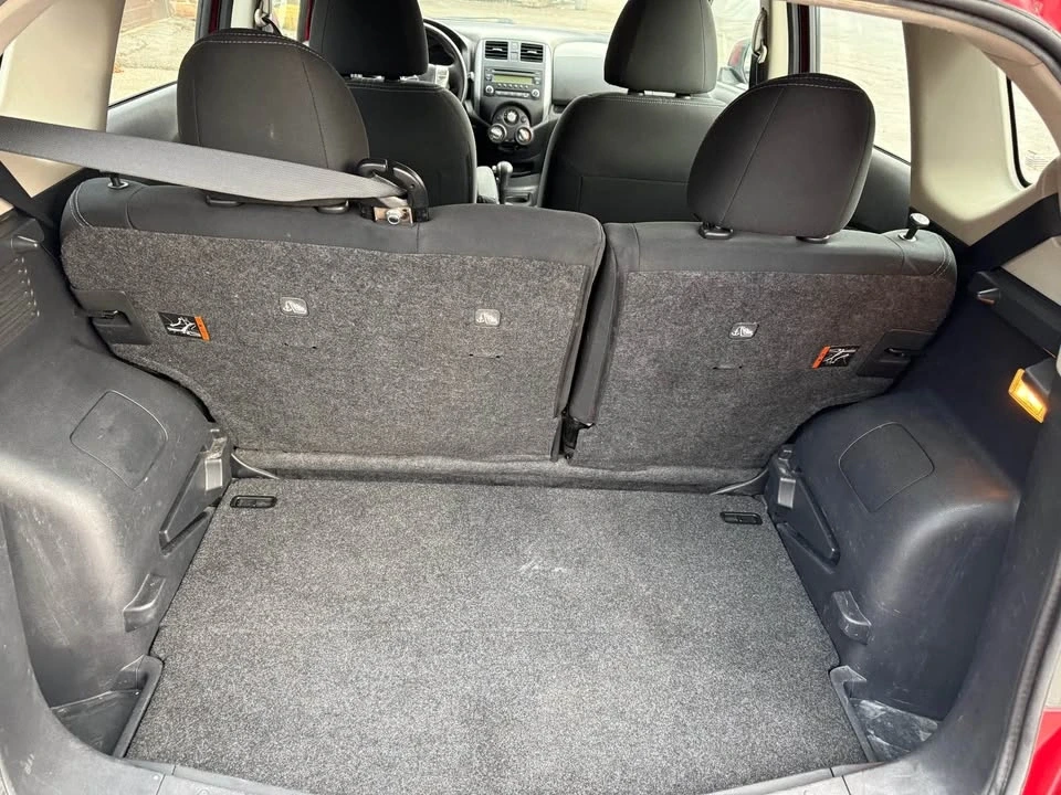 2014 Nissan Versa - Image 10 of 14