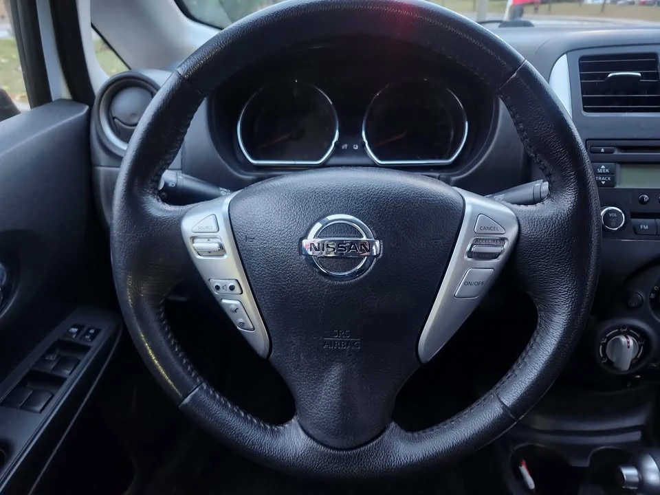 2014 Nissan Versa - Image 12 of 17