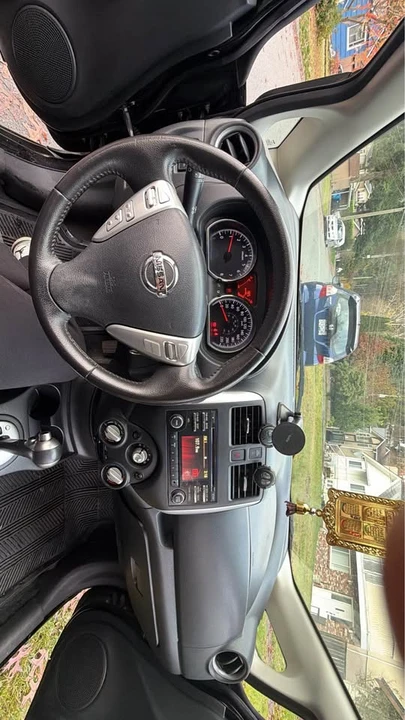 2014 Nissan Versa - Image 3 of 6