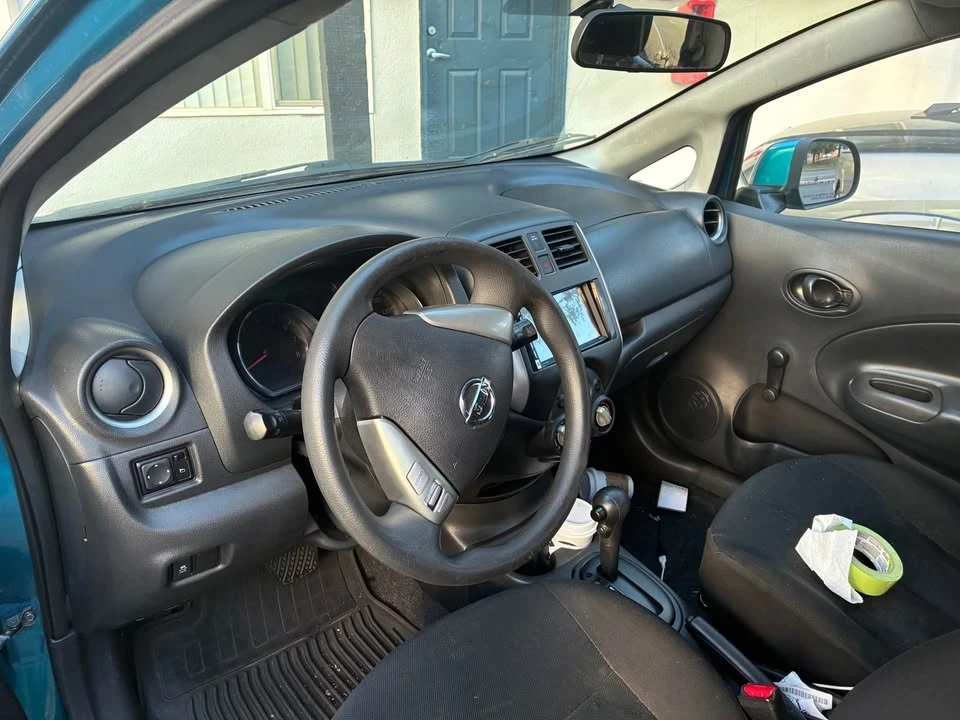 2014 Nissan Versa - Image 4 of 4