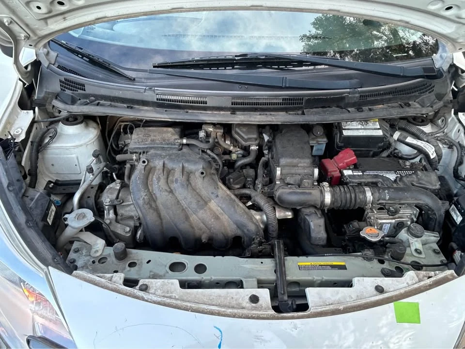 2014 Nissan Versa - Image 11 of 13
