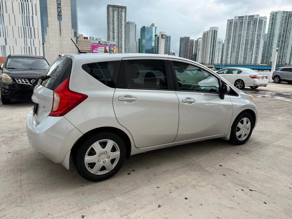 2014 Nissan Versa - Image 6 of 9
