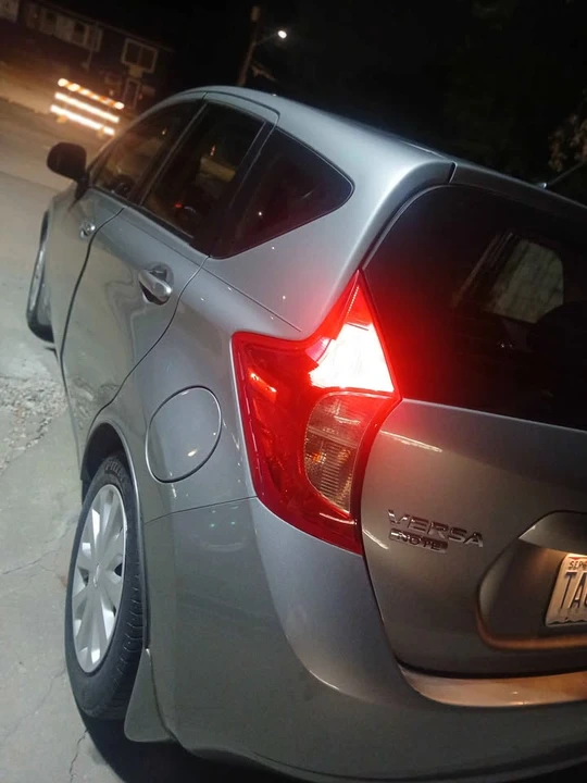 2014 Nissan Versa - Image 6 of 16