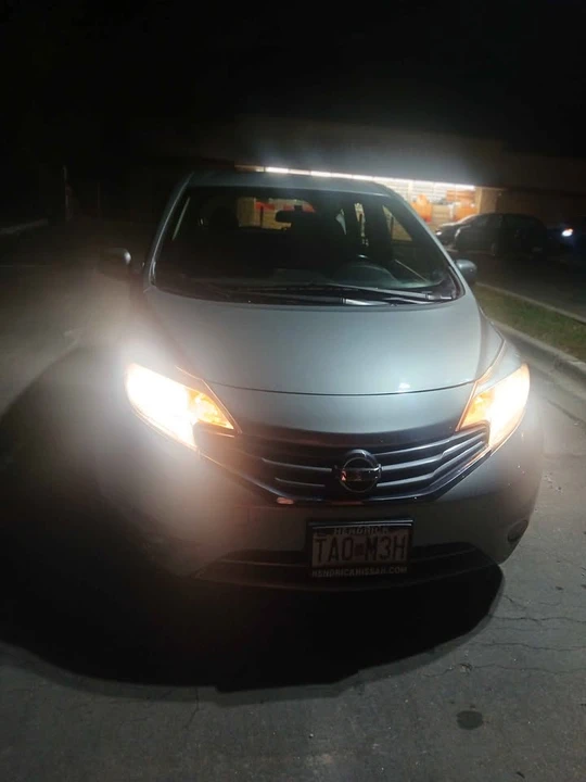 2014 Nissan Versa - Image 4 of 16