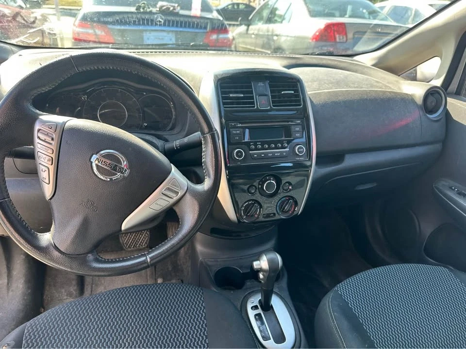 2014 Nissan Versa - Image 8 of 10