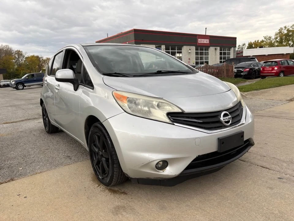 2014 Nissan Versa - Image 8 of 19
