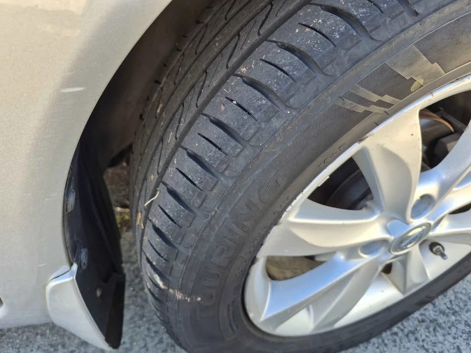 2014 Nissan Versa - Image 10 of 10