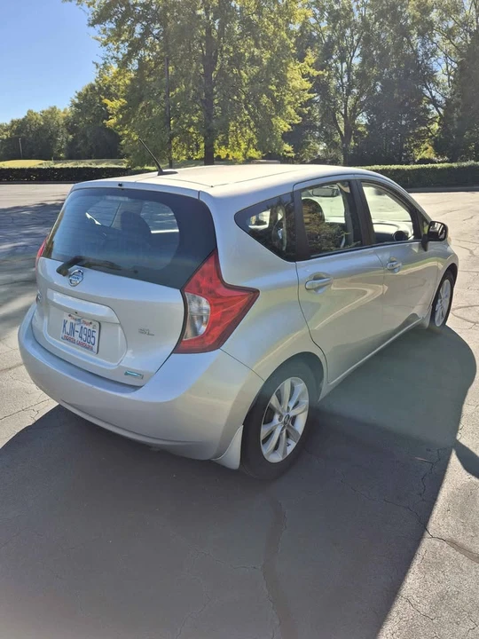 2014 Nissan Versa - Image 2 of 10
