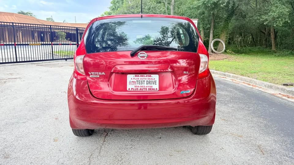 2014 Nissan Versa - Image 4 of 11
