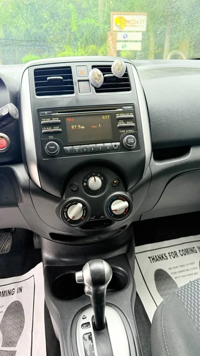 2014 Nissan Versa - Image 8 of 11