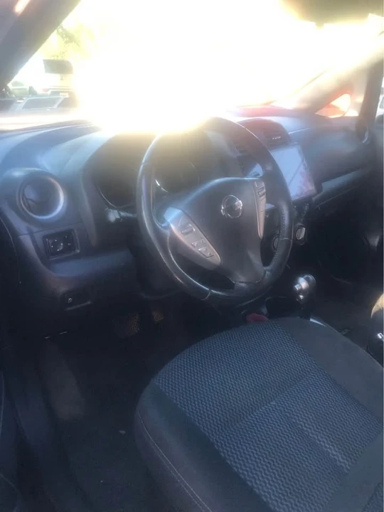 2014 Nissan Versa - Image 10 of 11
