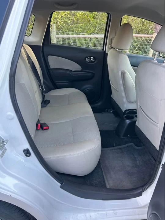 2014 Nissan Versa - Image 7 of 13