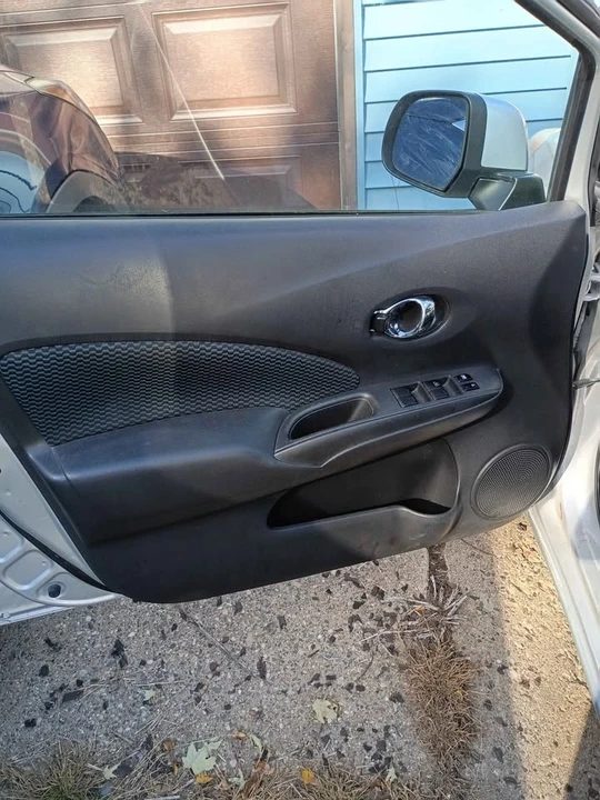 2014 Nissan Versa - Image 2 of 6