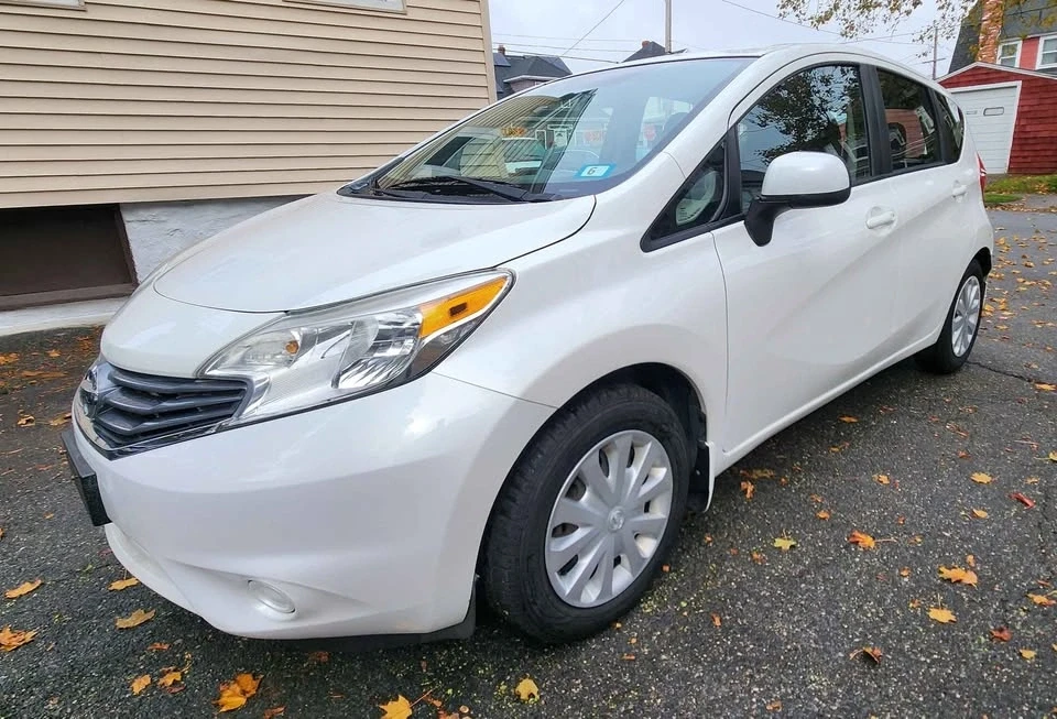 2014 Nissan Versa - Image 9 of 20