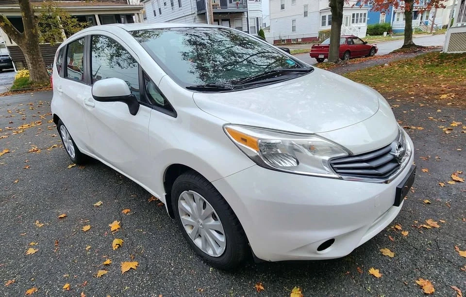 2014 Nissan Versa - Image 17 of 20