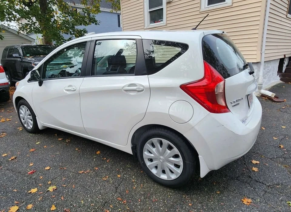 2014 Nissan Versa - Image 13 of 20
