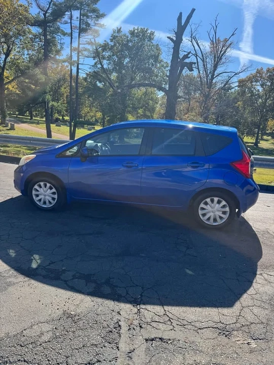 2014 Nissan Versa - Image 3 of 7