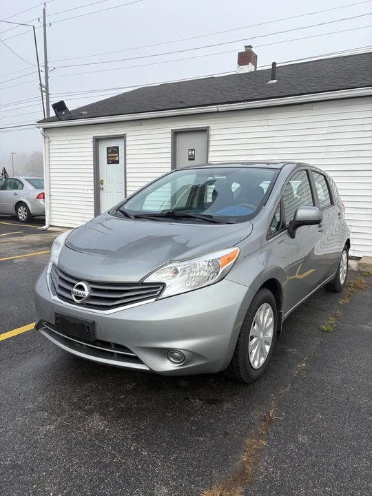 2014 Nissan Versa - Image 3 of 8