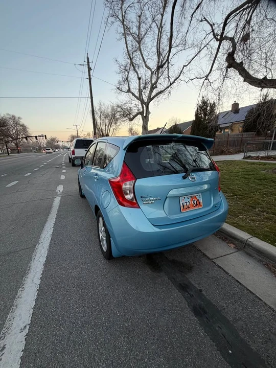 2014 Nissan Versa - Image 4 of 12