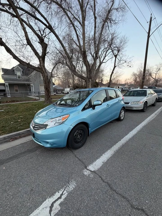 2014 Nissan Versa - Image 8 of 12