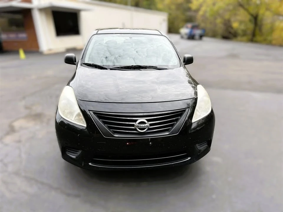 2014 Nissan Versa - Image 4 of 7