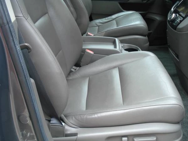 2014 Honda Odyssey - Image 10 of 21