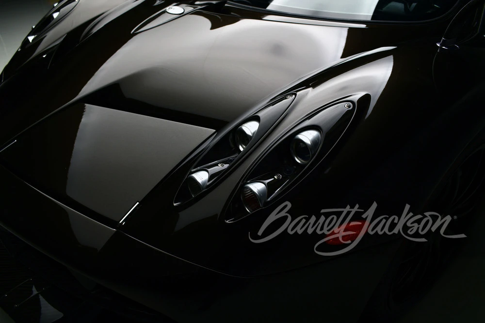 2014 Pagani Huayra - Image 24 of 31