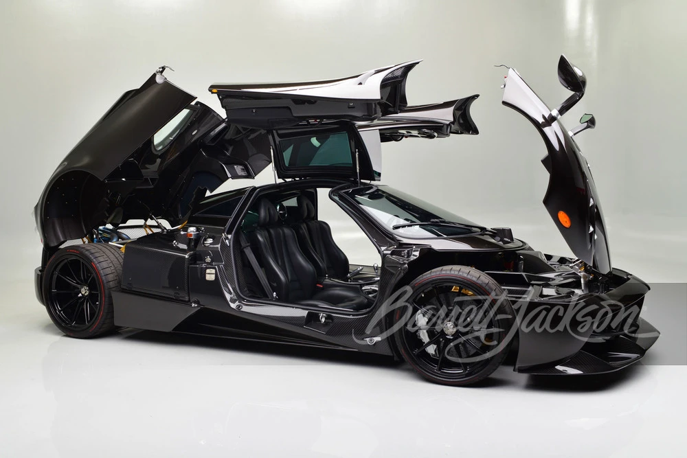 2014 Pagani Huayra - Image 21 of 31