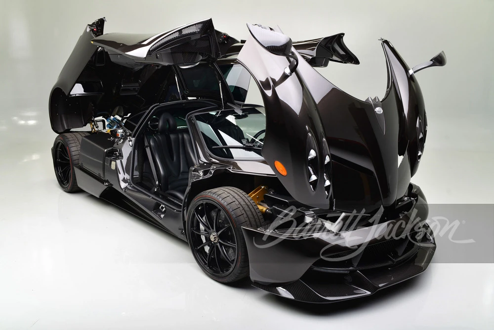 2014 Pagani Huayra - Image 20 of 31