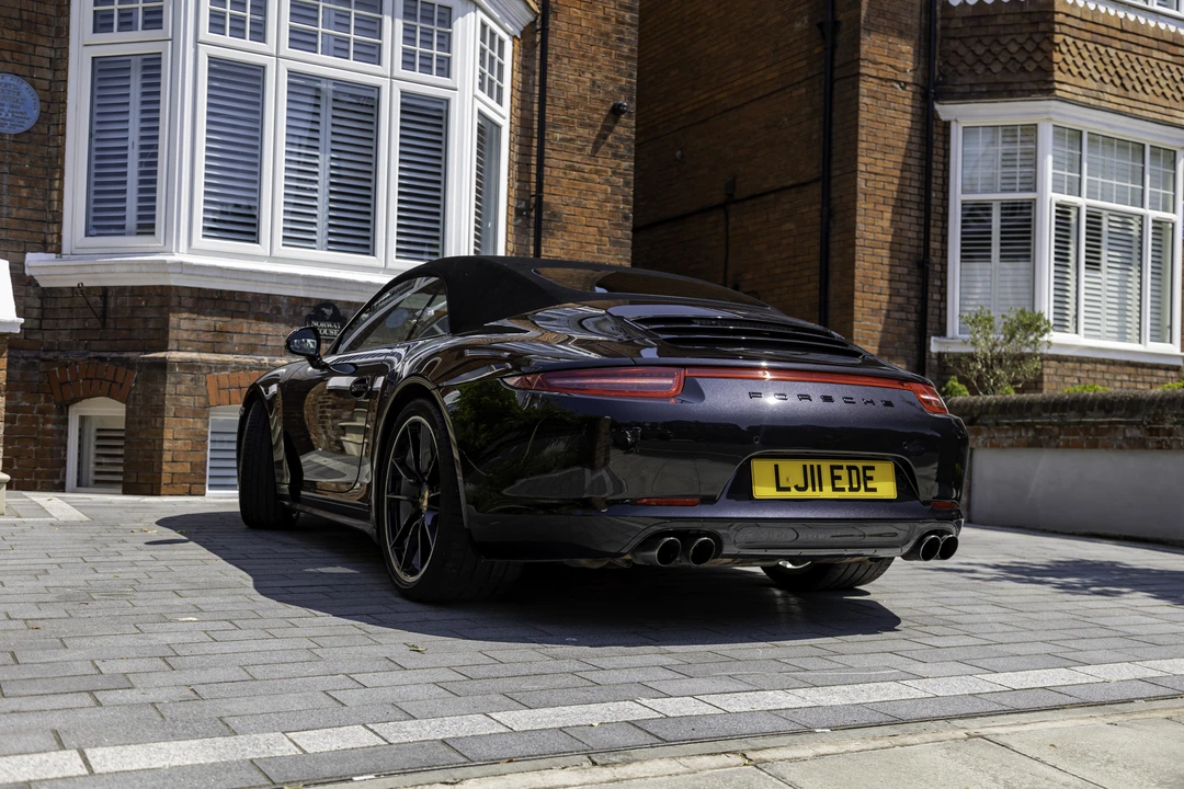 2014 Porsche 991 Carrera 4 - Image 6 of 31