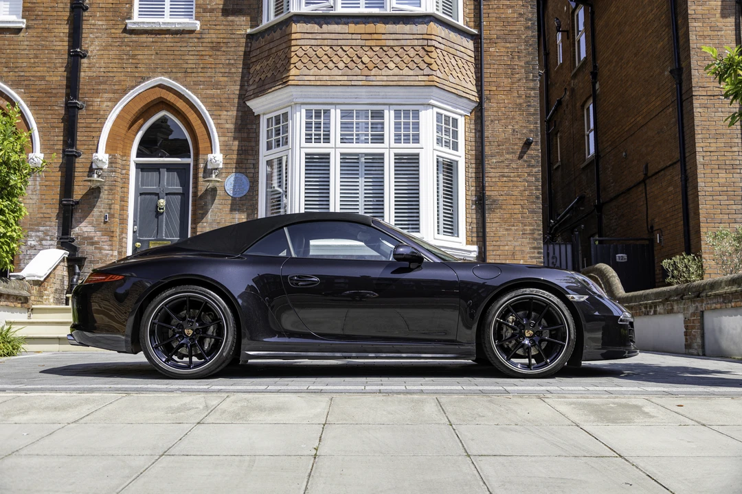 2014 Porsche 991 Carrera 4 - Image 17 of 31