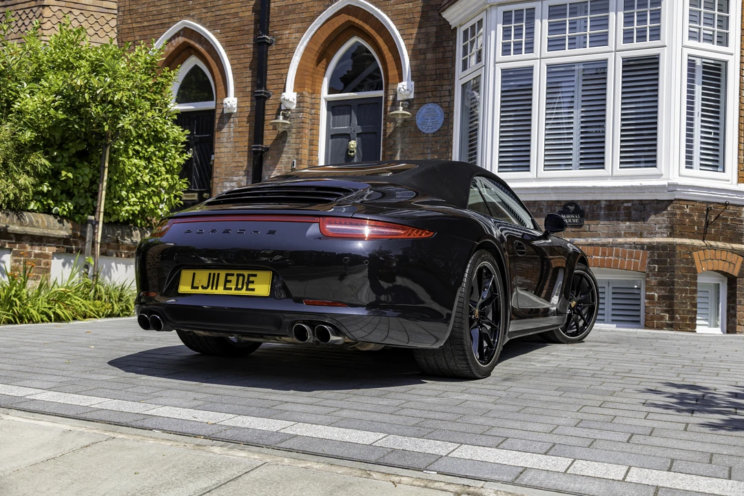 2014 Porsche 991 Carrera 4 - Image 16 of 31