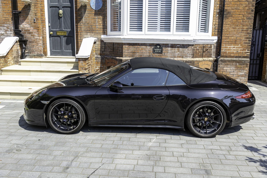 2014 Porsche 991 Carrera 4 - Image 13 of 31