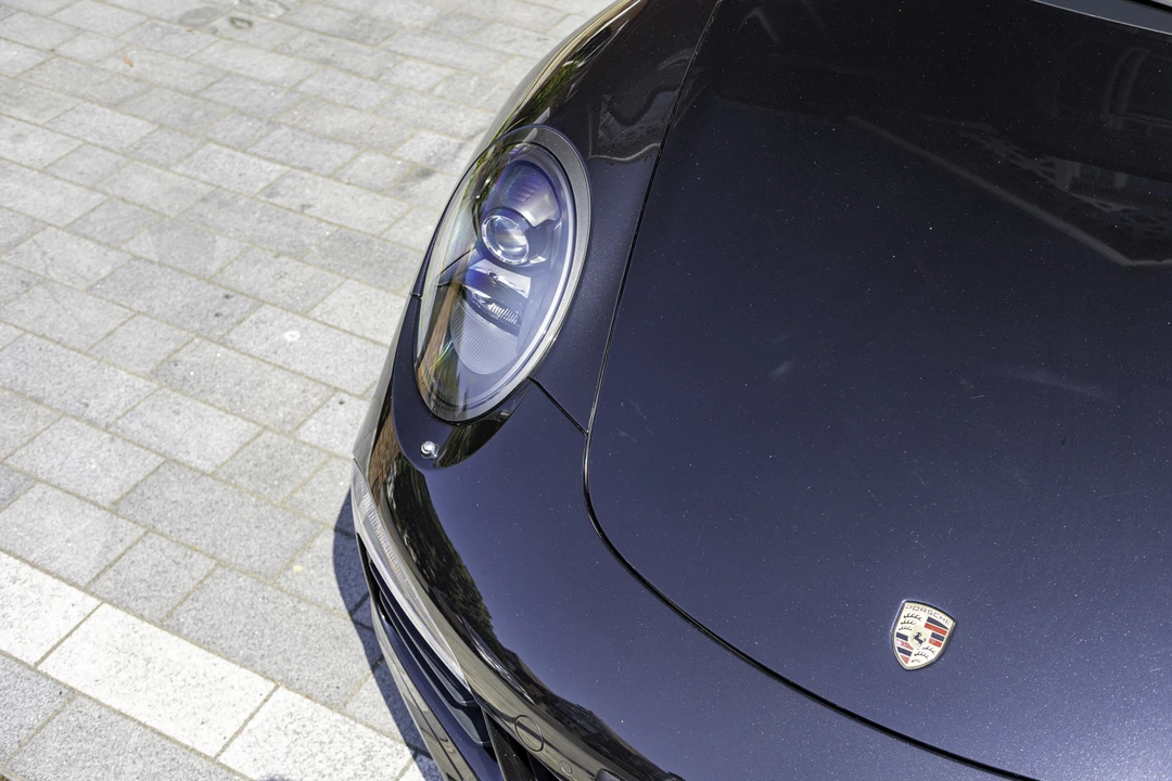 2014 Porsche 991 Carrera 4 - Image 25 of 31