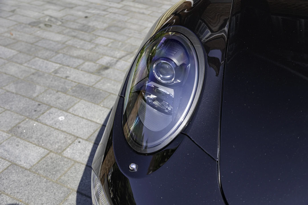 2014 Porsche 991 Carrera 4 - Image 28 of 31