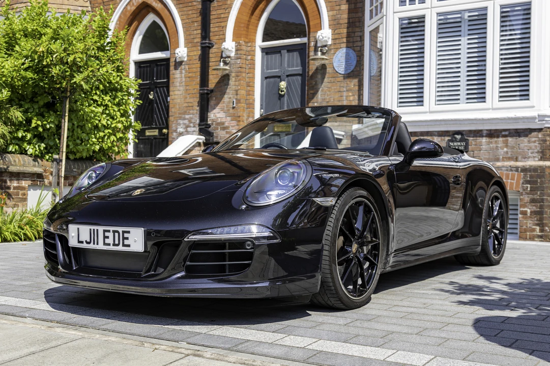 2014 Porsche 991 Carrera 4 - Image 2 of 31