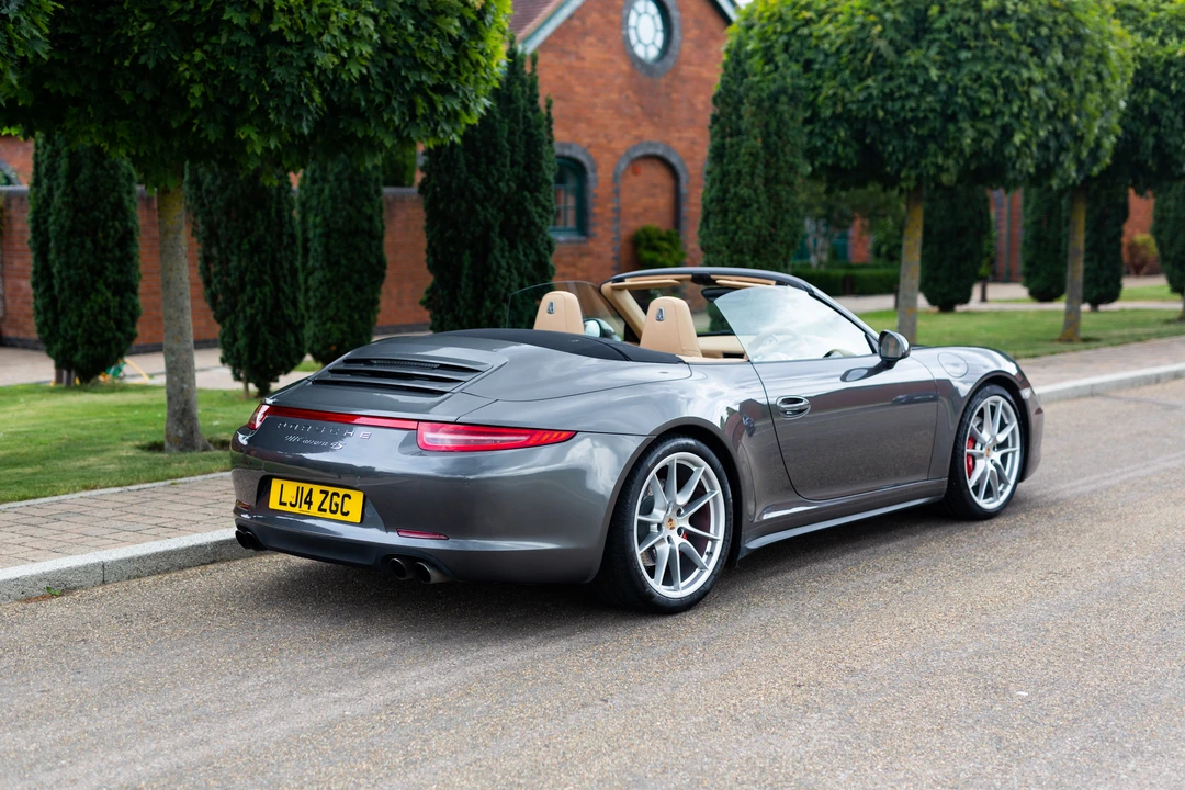 2014 Porsche 991 Carrera 4S - Image 5 of 31