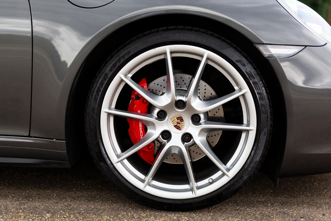 2014 Porsche 991 Carrera 4S - Image 20 of 31