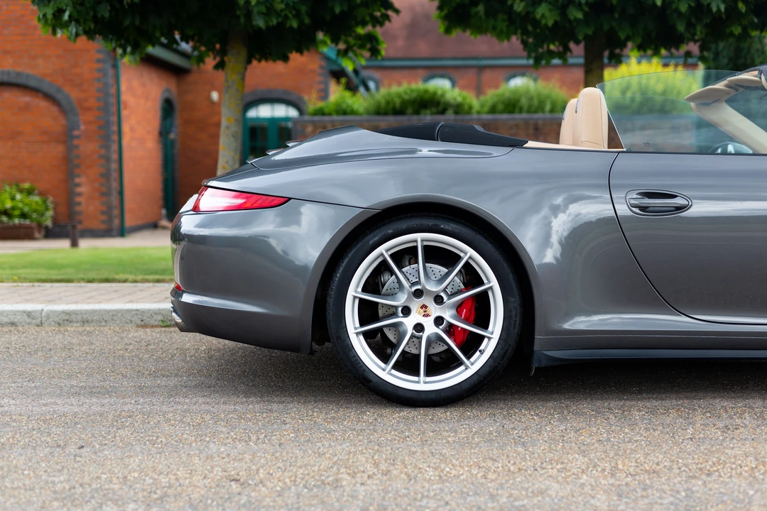 2014 Porsche 991 Carrera 4S - Image 22 of 31
